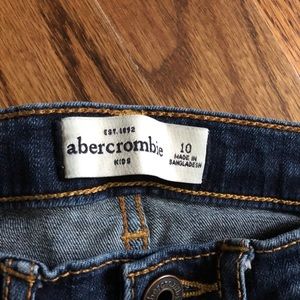 Abercrombie kids blue jean shorts. Size 10.